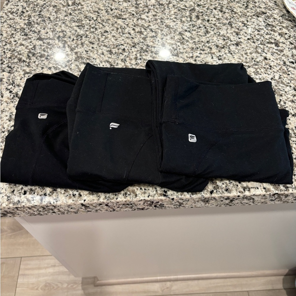 3 Fabletics leggings